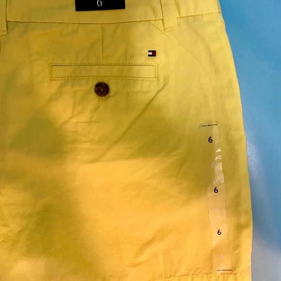 Yellow summer chino shorts - Picture 2 of 4